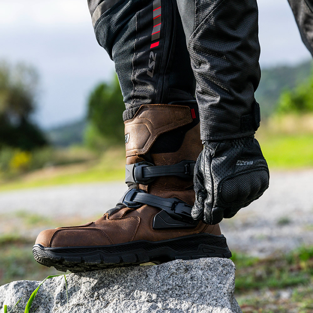 BOTA LS2 ADVENTURE CAFE WP HOMBRE